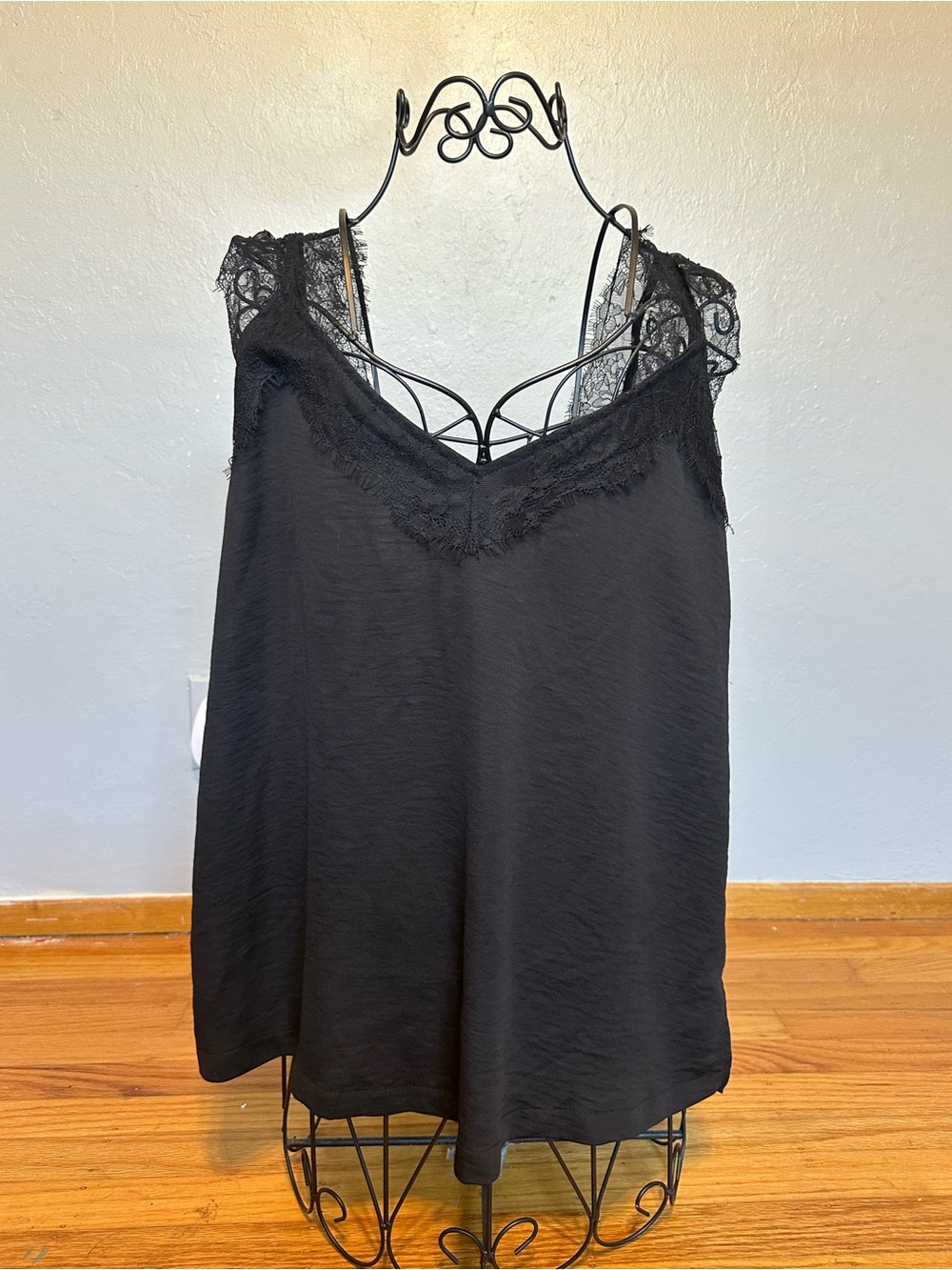 Lace-Trim Black Camisole Tank Top for Women